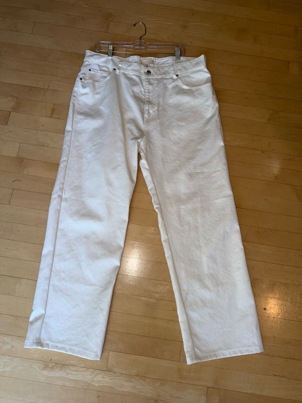 H&M creamy white 5 pocket high rise jean, 14. GP1567 - Picture 2 of 4